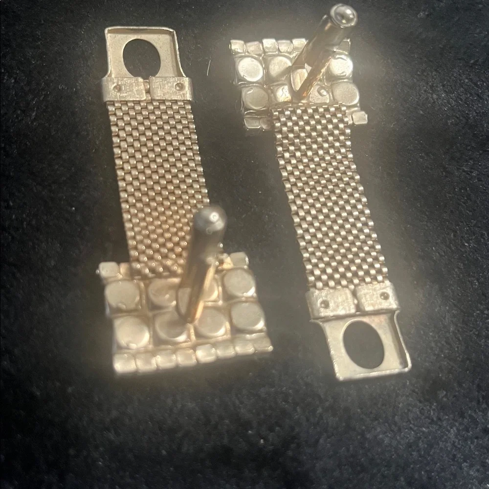 VINTAGE CUFF LINKS COSTUME JEWELRY
